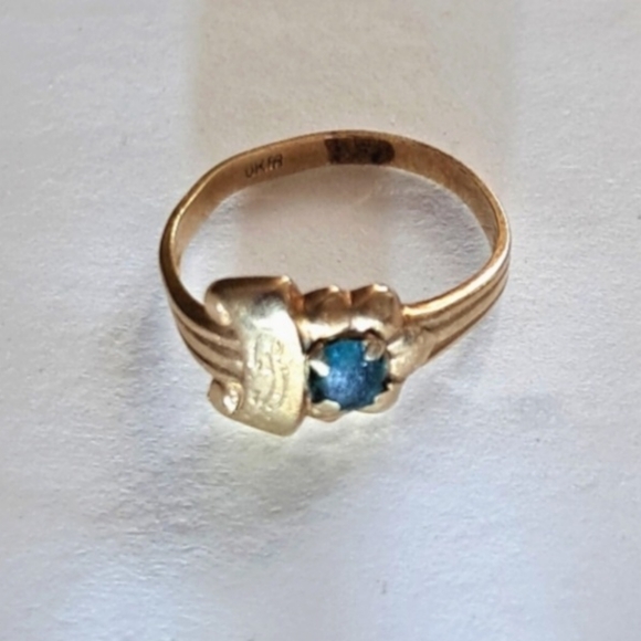 Gold Ring Child Aquamarine Daffodil Birthstone Pinkie Ring Vintage 1960s Retro - Picture 9 of 9